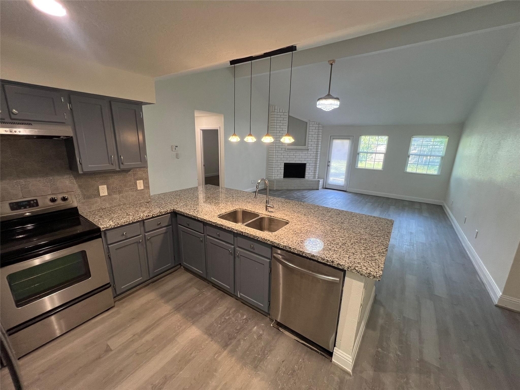 19739 Moonhollow Drive - Photo 4