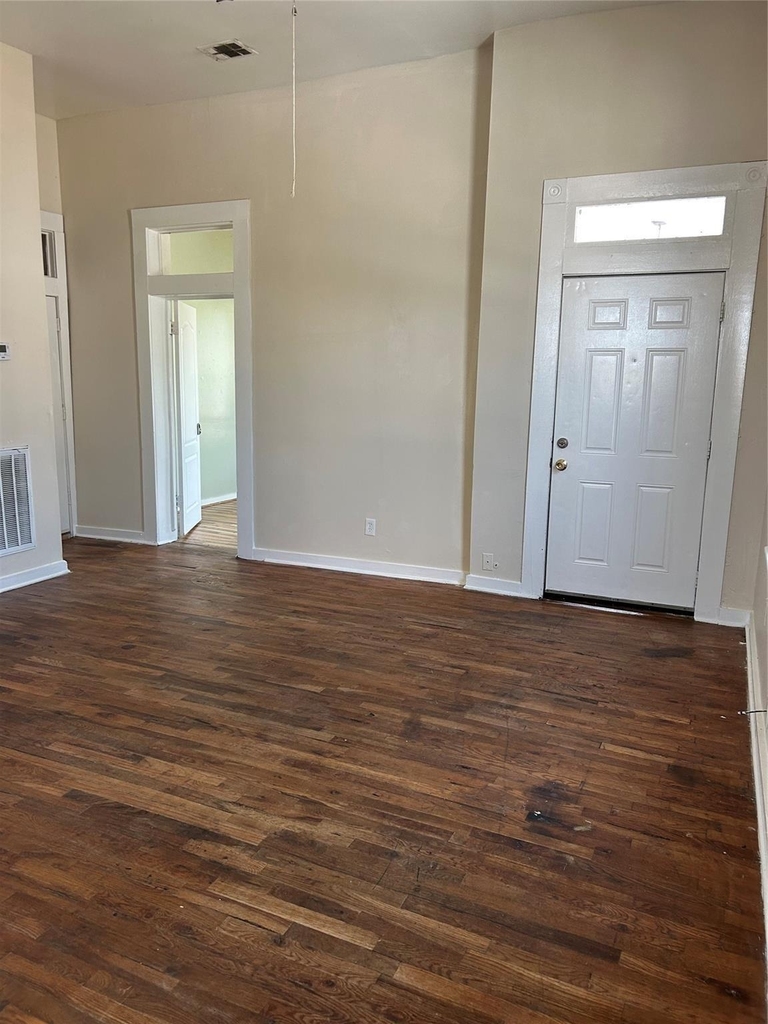 1622 Pannell Street - Photo 6