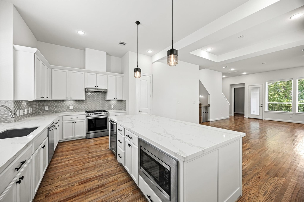 719 Leverkuhn Street - Photo 12