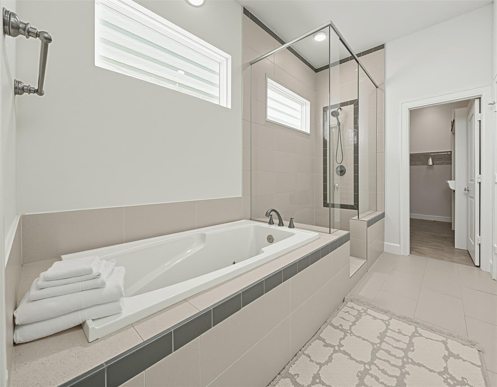 719 Leverkuhn Street - Photo 31