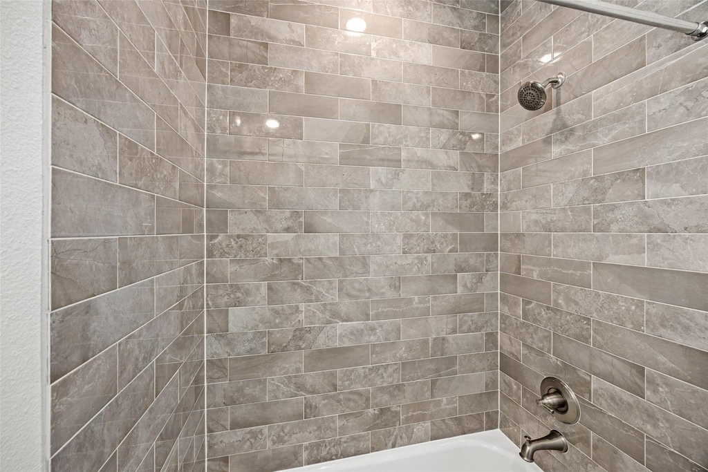 719 Leverkuhn Street - Photo 26