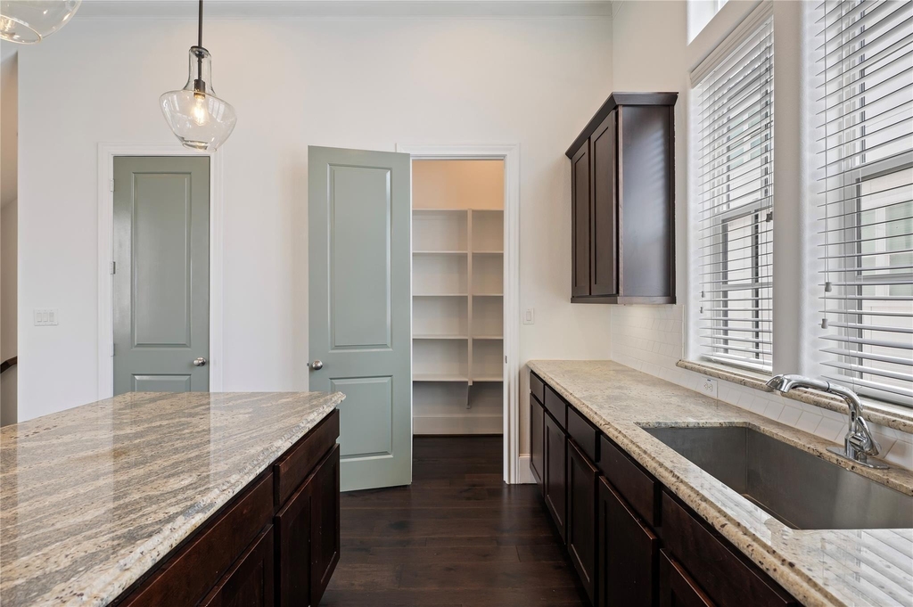9674 Knight Road - Photo 41