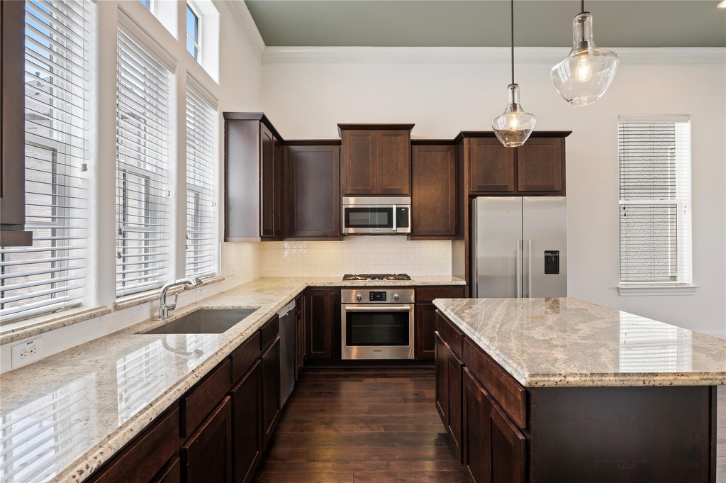 9674 Knight Road - Photo 40
