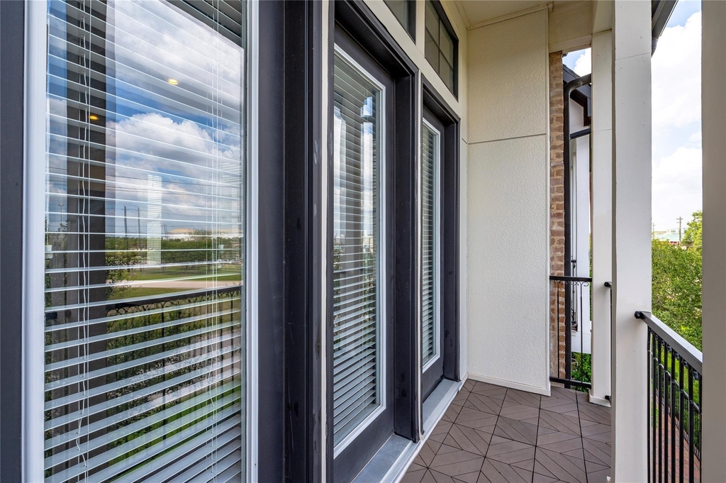 9674 Knight Road - Photo 19