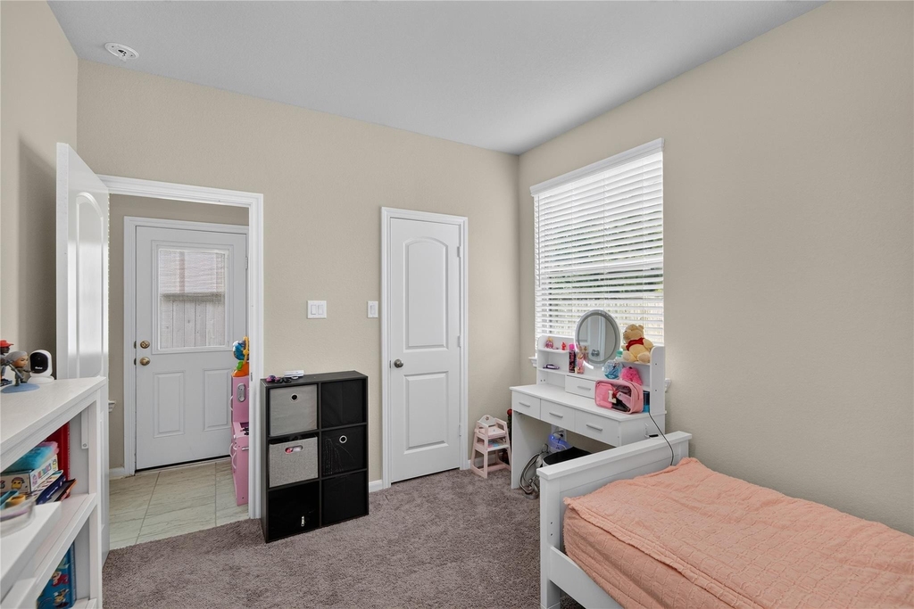 16207 Northern Cardinal Lane - Photo 13