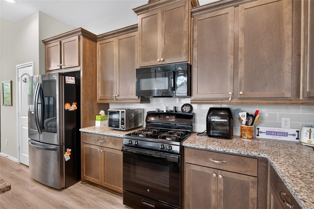 16207 Northern Cardinal Lane - Photo 19