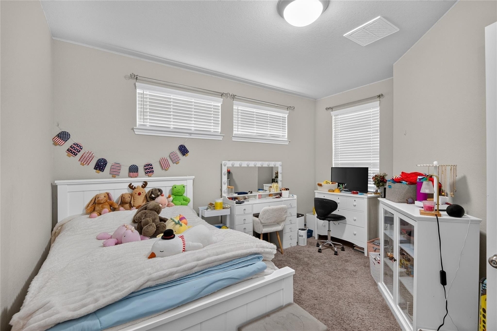 16207 Northern Cardinal Lane - Photo 8