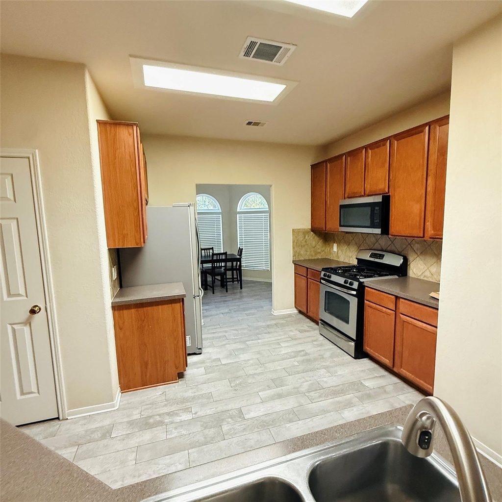19130 Clevera Walk Lane - Photo 8