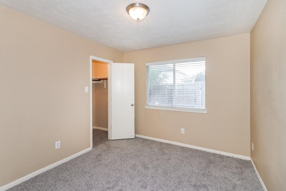 6807 Arrowchase Court - Photo 10