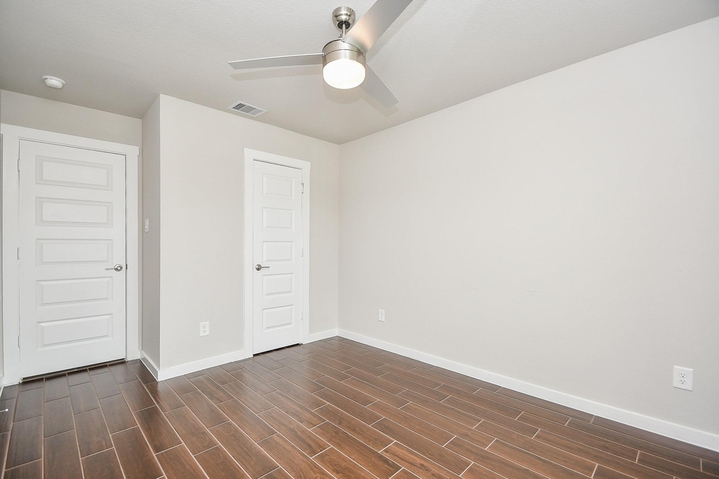 3831 Sparkman Lane - Photo 4