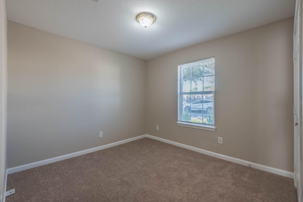 10203 Azalea Village - Photo 13