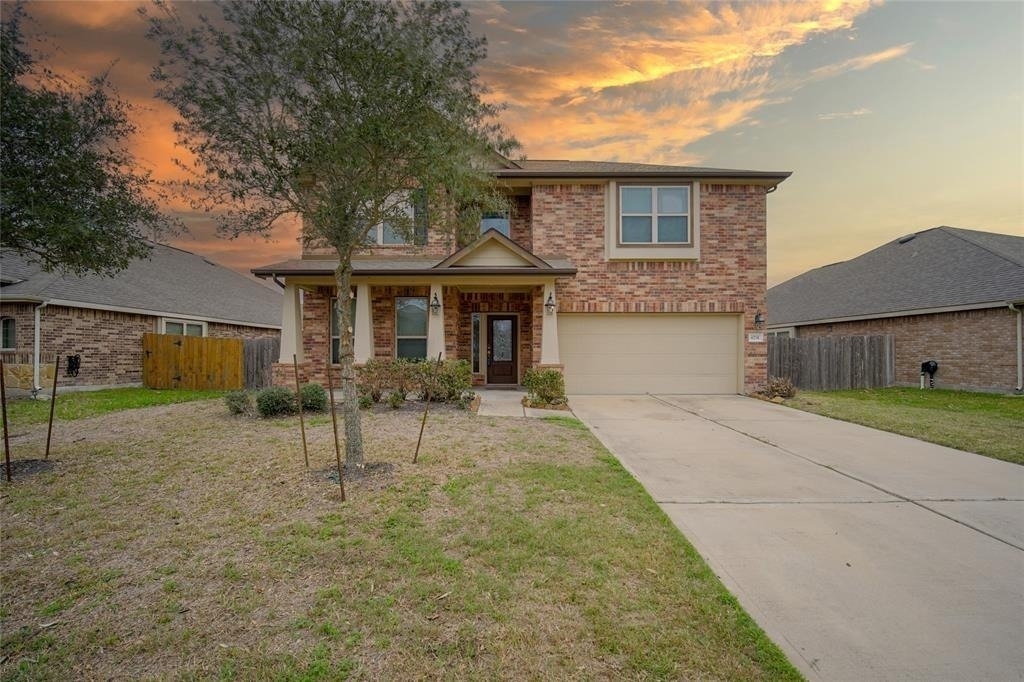 6731 Trinity Trail Lane - Photo 0