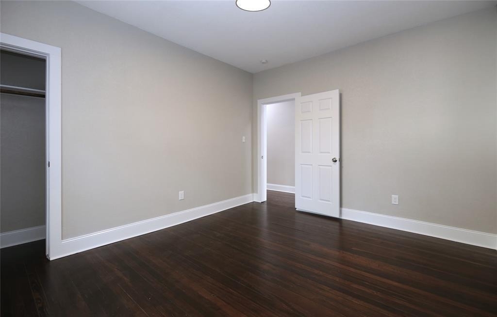 4445 Rusk - Photo 15