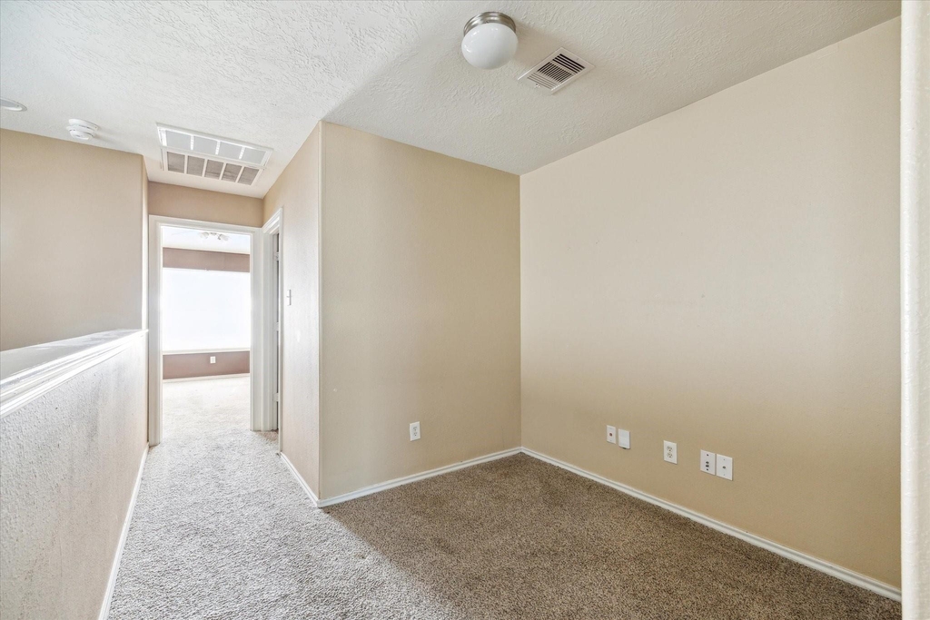 14307 Mirkwood Lane - Photo 13