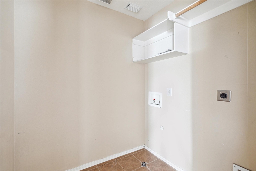 14307 Mirkwood Lane - Photo 17