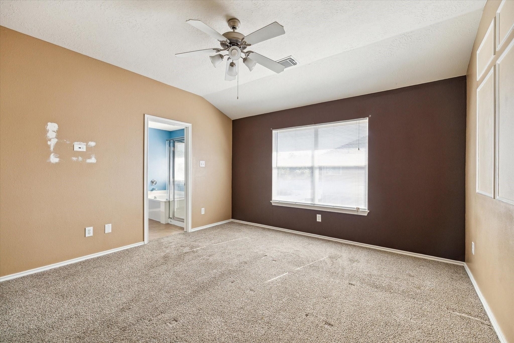 14307 Mirkwood Lane - Photo 9