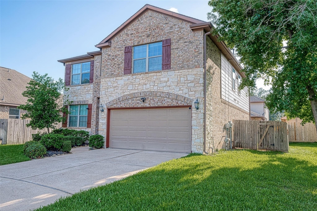 15923 Eldora Springs Court - Photo 1