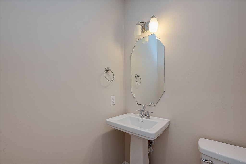 15923 Eldora Springs Court - Photo 7