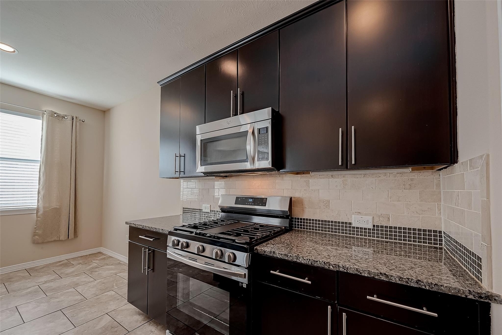 15923 Eldora Springs Court - Photo 15