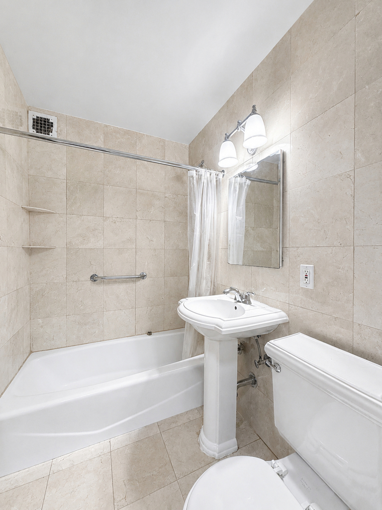 8th ave/ West 45th Street - Photo 3