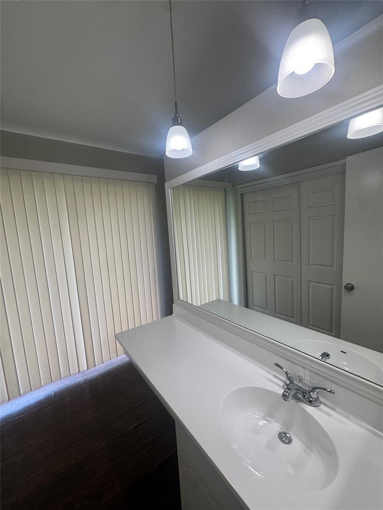 23139 Lestergate Drive - Photo 17