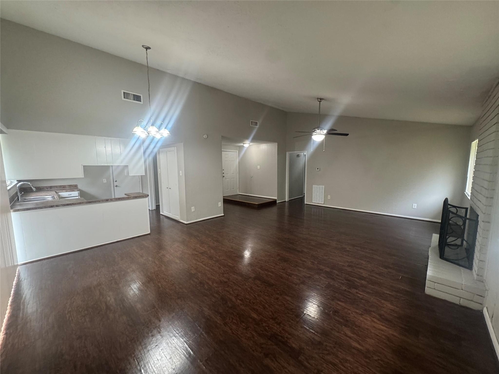 23139 Lestergate Drive - Photo 9