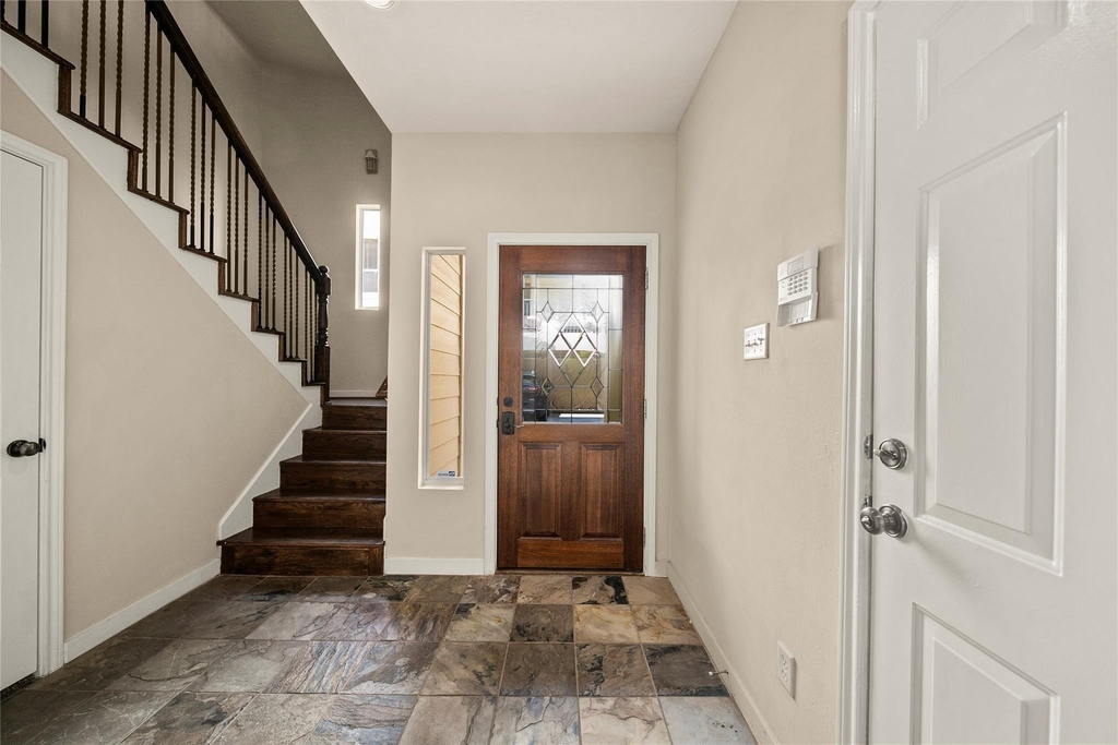 1331 W 21st Street - Photo 5