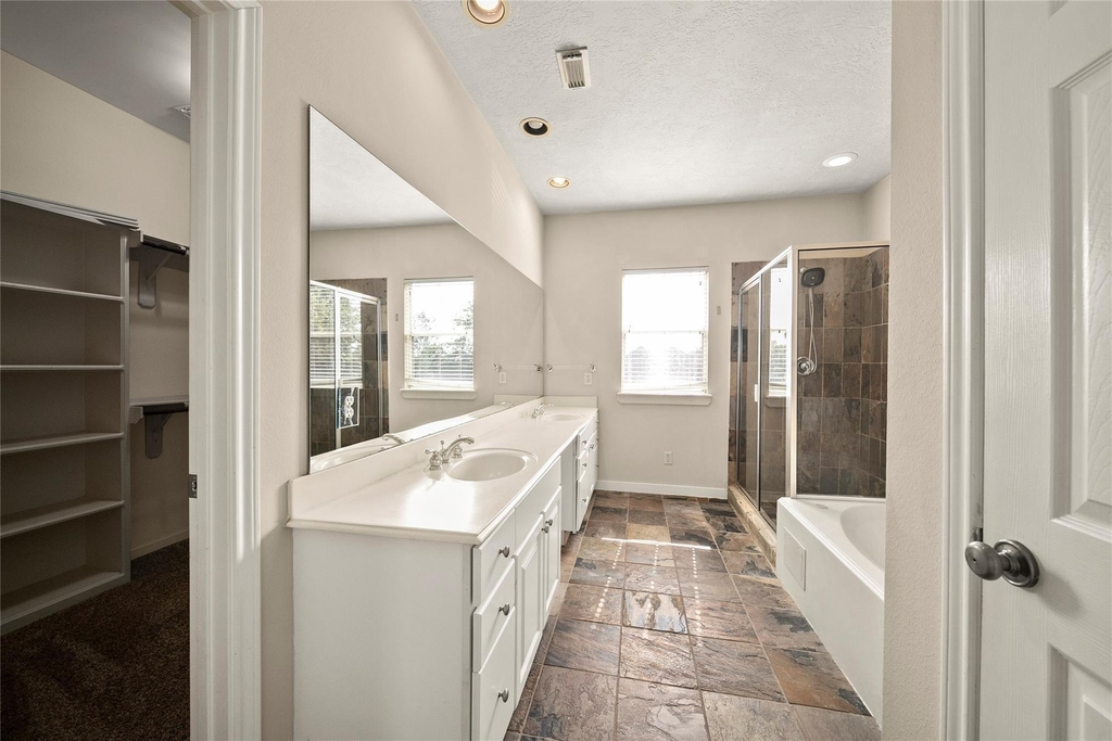 1331 W 21st Street - Photo 18