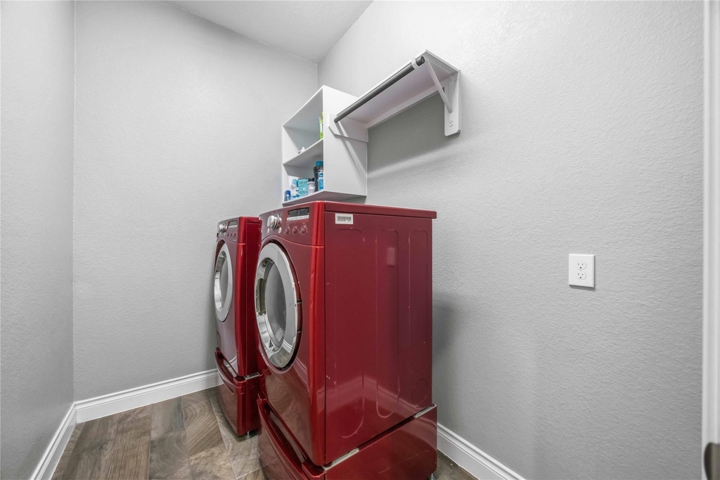 9314 Eckert Road - Photo 21