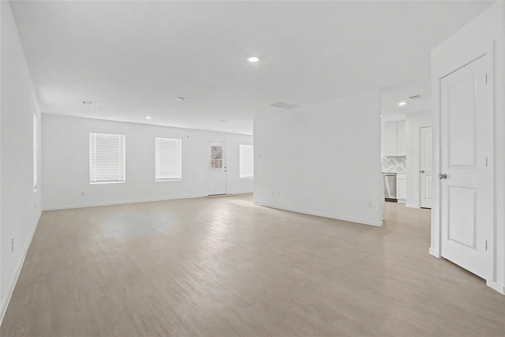 6323 Geyser Starish Drive - Photo 3