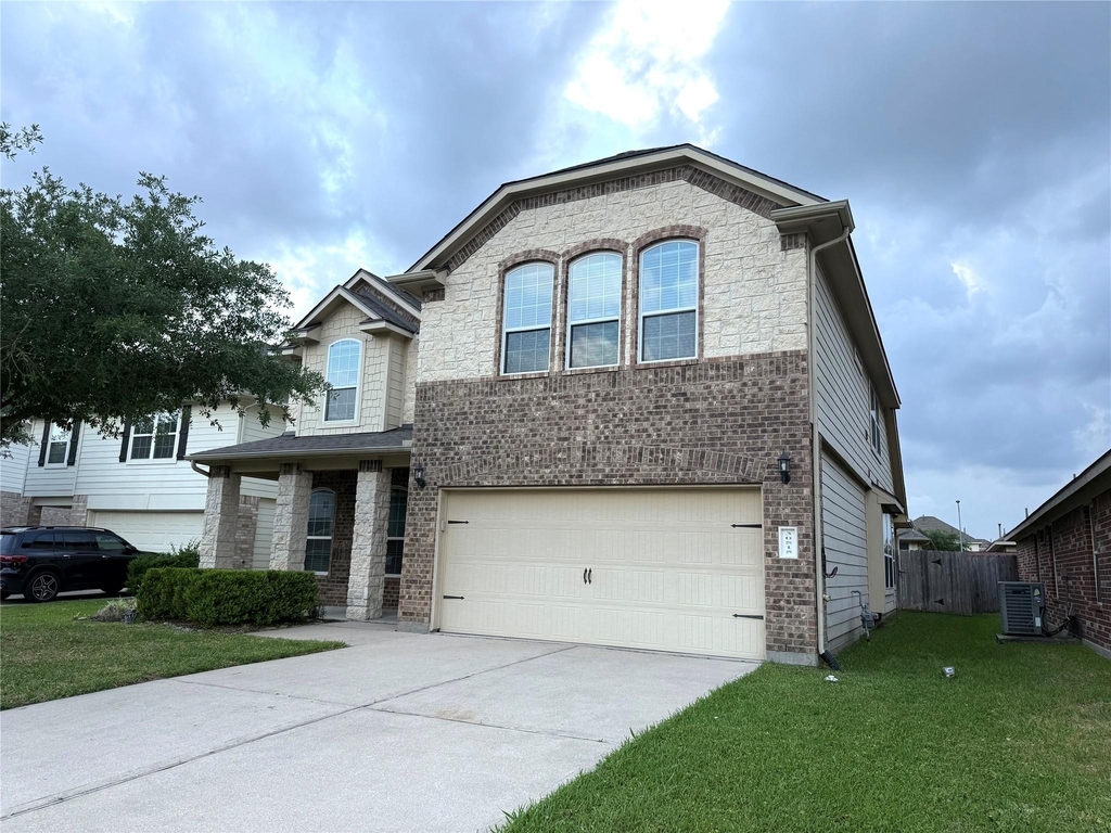 30515 Woodson Trace Drive - Photo 1