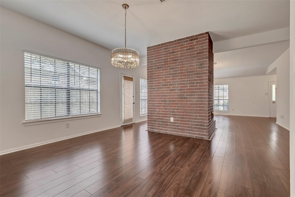 6 Green Slope Place - Photo 11
