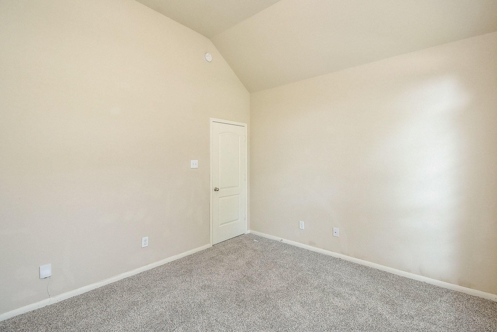 4215 Mill Oaks Drive - Photo 17