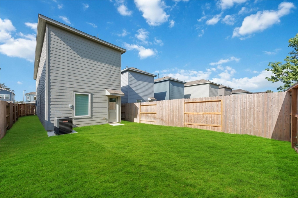 939 Pertuso Lane - Photo 20
