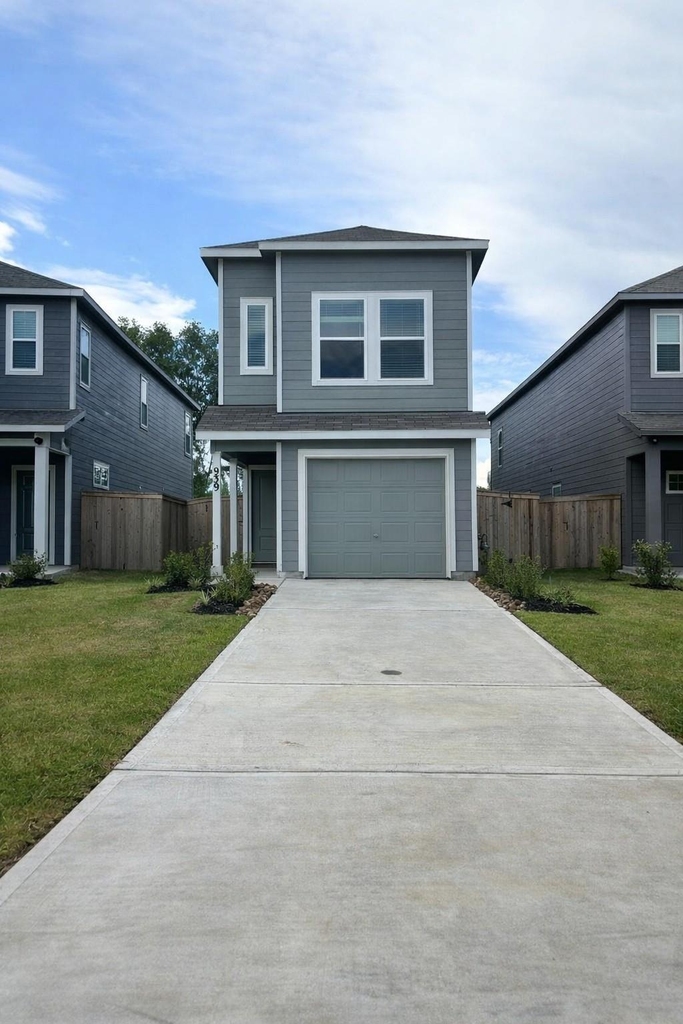 939 Pertuso Lane Lane - Photo 1