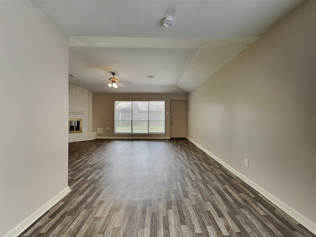 16007 Brookford Drive - Photo 6