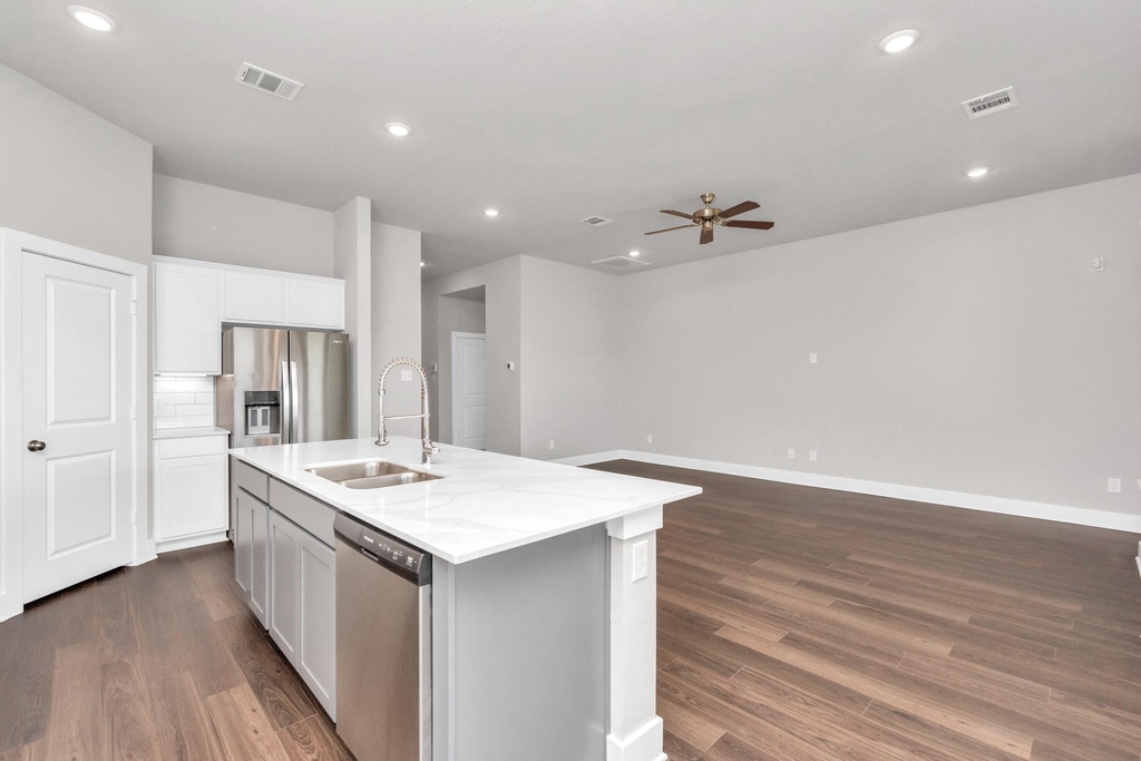 10502 Moon Valley Lane - Photo 3