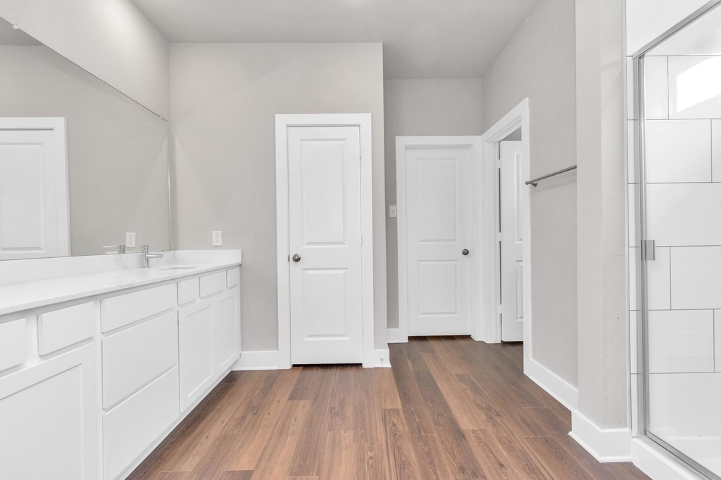 10502 Moon Valley Lane - Photo 9