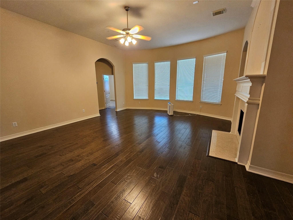 3218 Waters Edge Drive - Photo 13