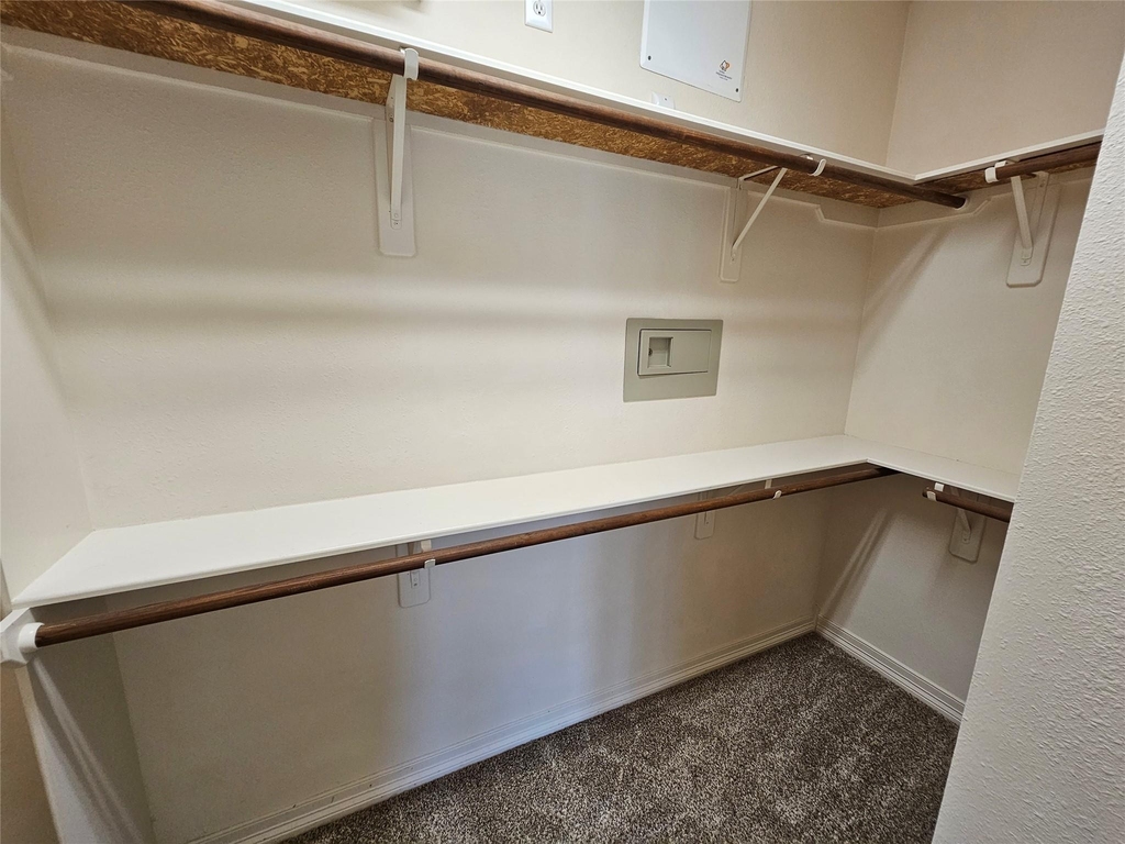 3218 Waters Edge Drive - Photo 18