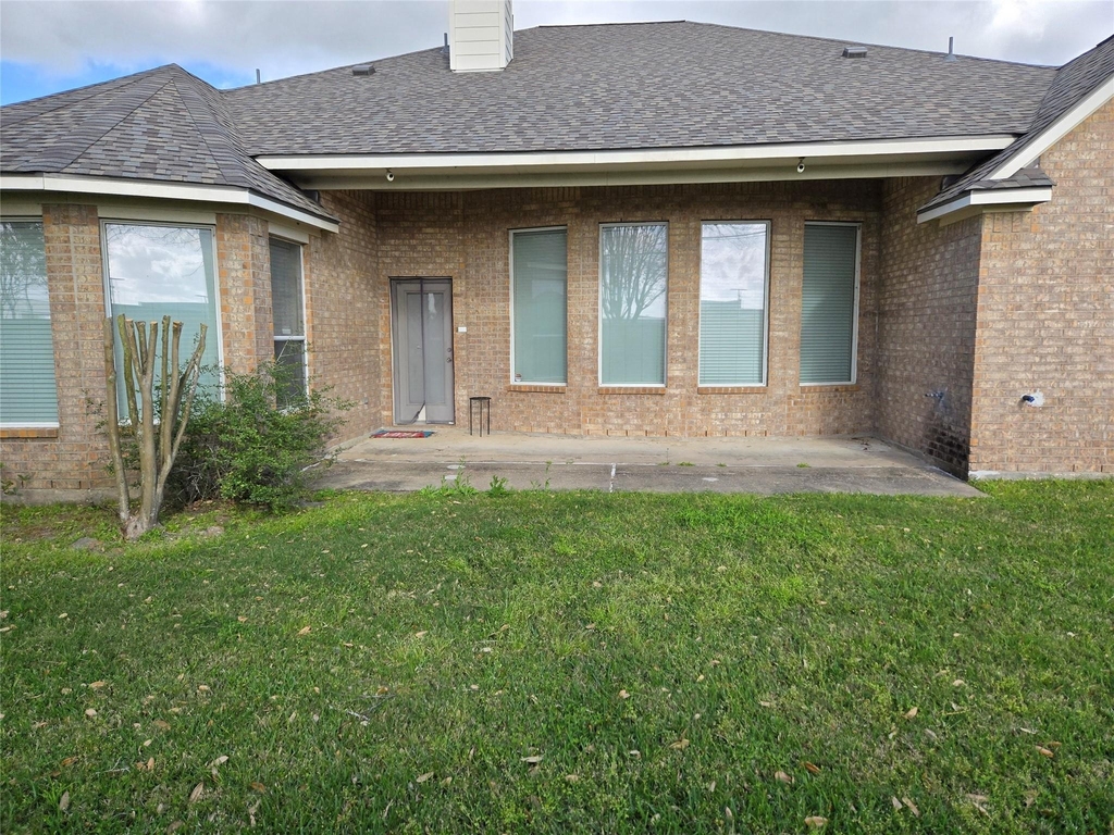 3218 Waters Edge Drive - Photo 49