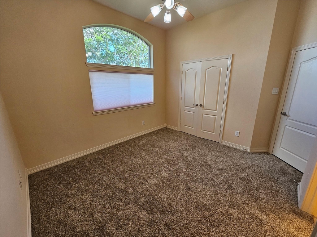 3218 Waters Edge Drive - Photo 27