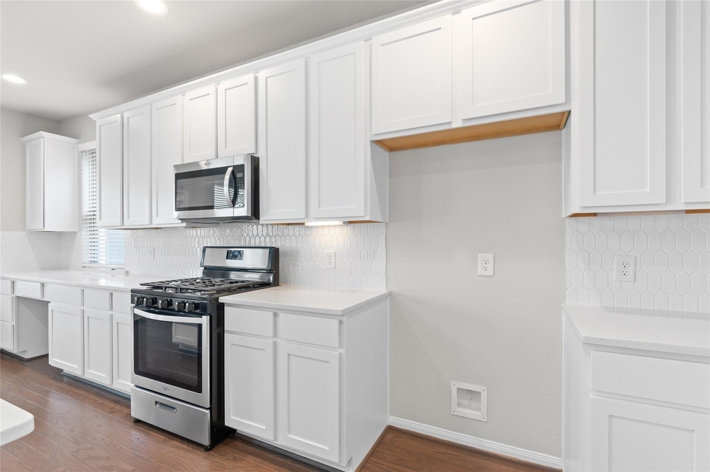 29650 Kynndal Shore Drive - Photo 11