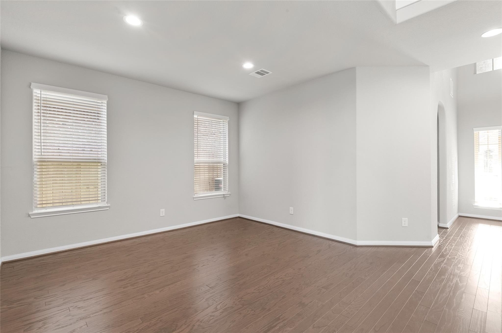 29650 Kynndal Shore Drive - Photo 12