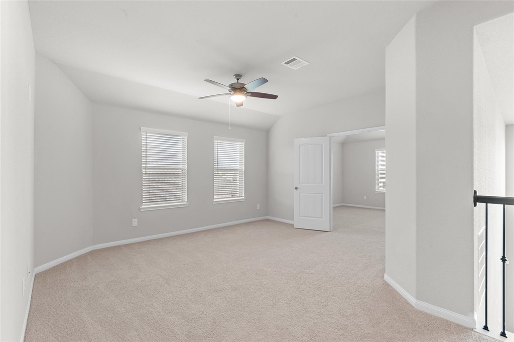 29650 Kynndal Shore Drive - Photo 21