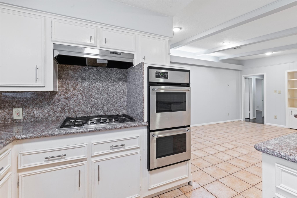 118 E Thornton Road - Photo 2