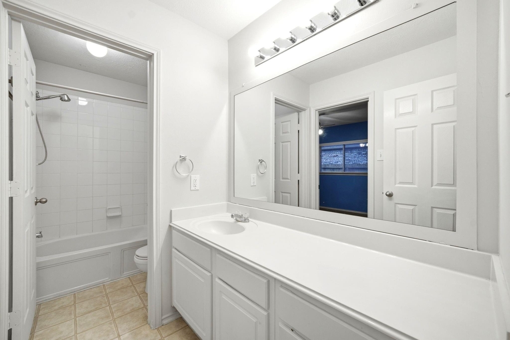 6931 Hamilton Falls Lane - Photo 25