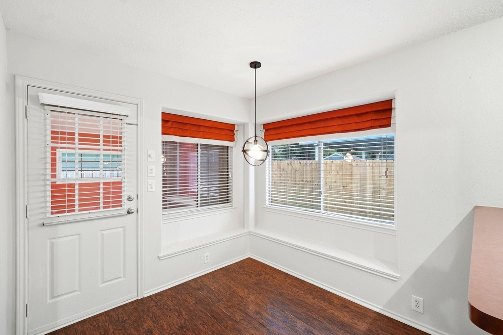 6931 Hamilton Falls Lane - Photo 14