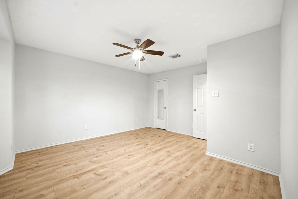 6931 Hamilton Falls Lane - Photo 24