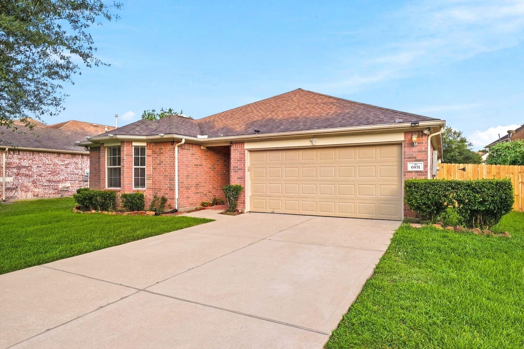 6931 Hamilton Falls Lane - Photo 2
